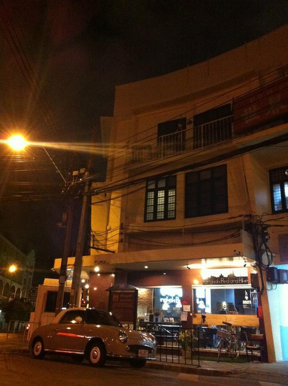 Хостел Bangkok Bed And Bike Экстерьер фото